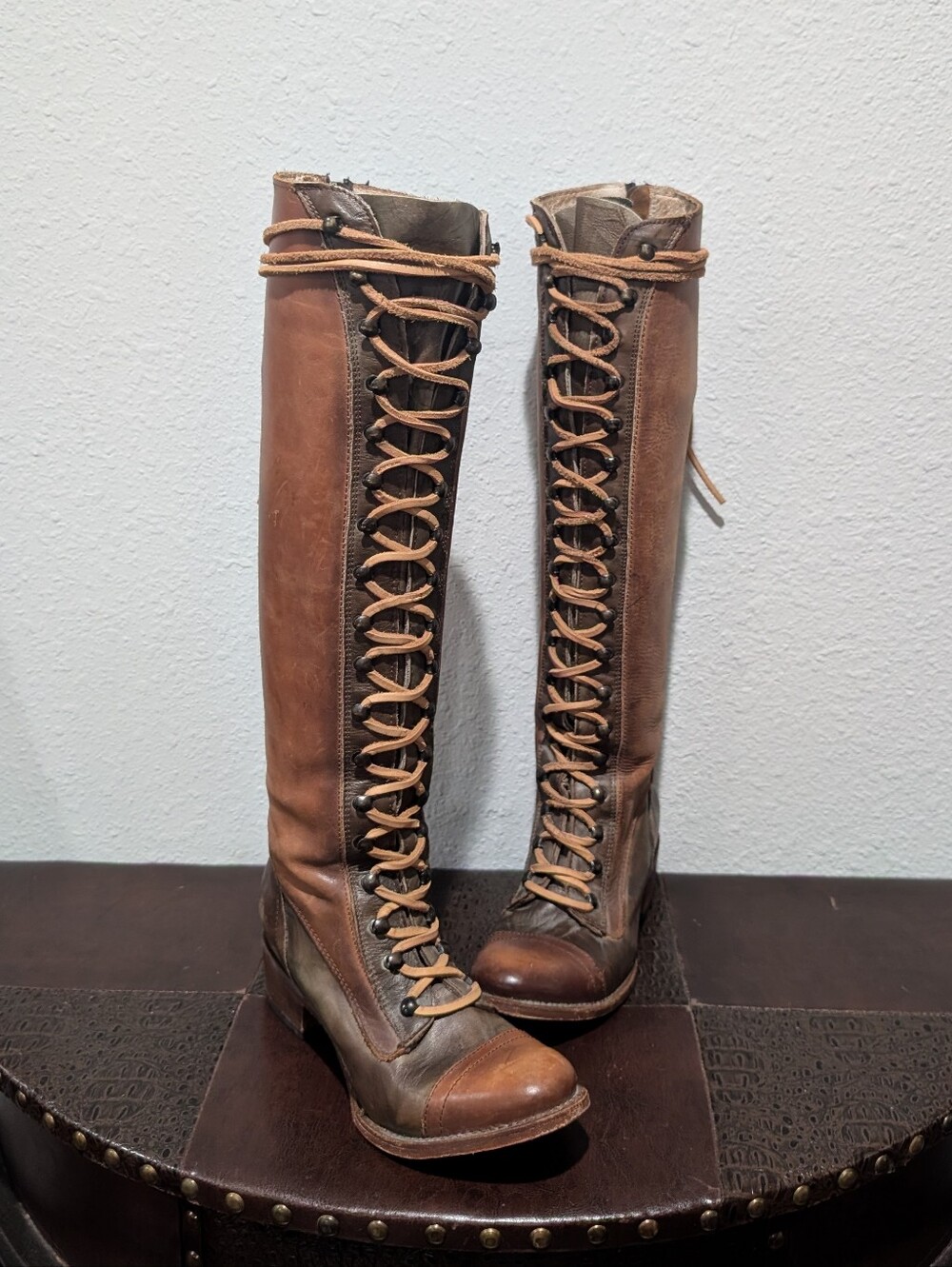 RARE Freebird Arlo Distressed Leather Lace-Up Over-The-Knee Boots Size 7 - Picture 15 of 16